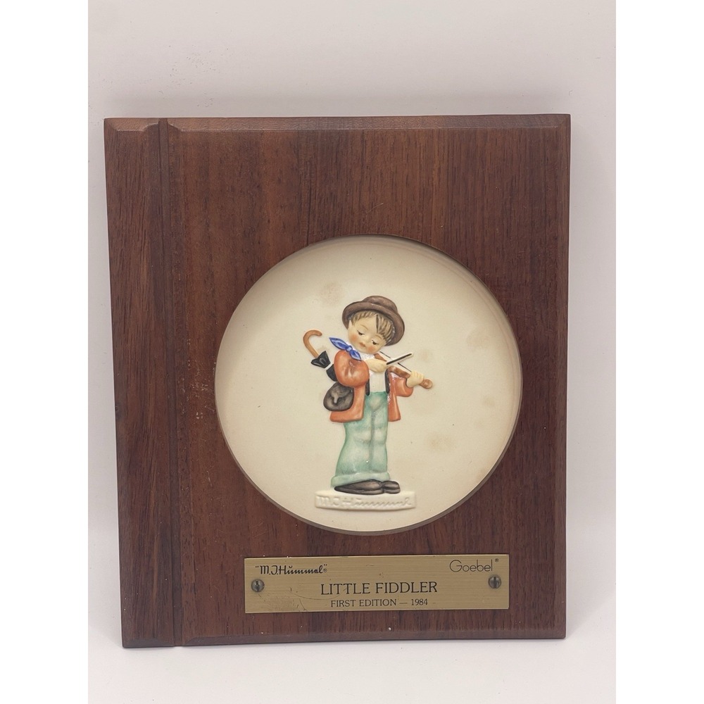1984 Hummel by Goebel Little Music Makers Little Fiddler Mini Plate in Wood Fram